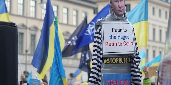 Ukraine: Vertragsentwurf aus 2022 sah Zugeständnisse an Putin vor