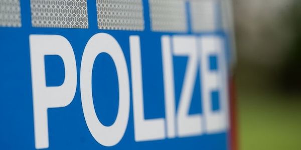 Herzberg: Mann baut mit gestohlenem Auto und unter Drogen Unfall