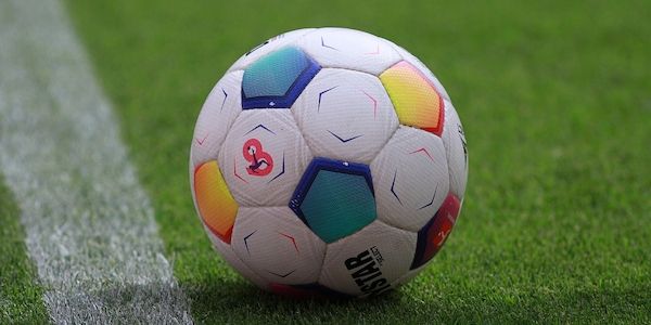 2. Bundesliga: HSV verliert und verpasst letzte Aufstiegschance
