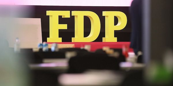 SPD kritisiert FDP-Positionspapiere "im Wochentakt"