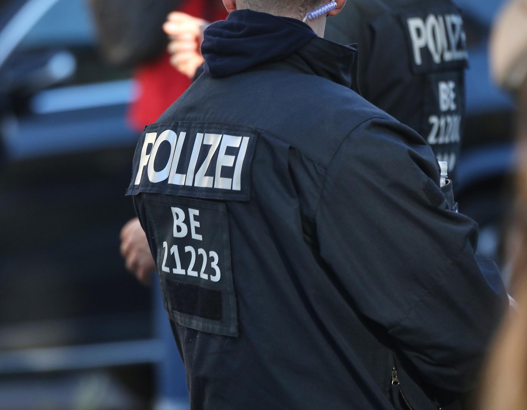 Messerangriff in Neukölln: Zwei Männer lebensgefährlich verletzt ...