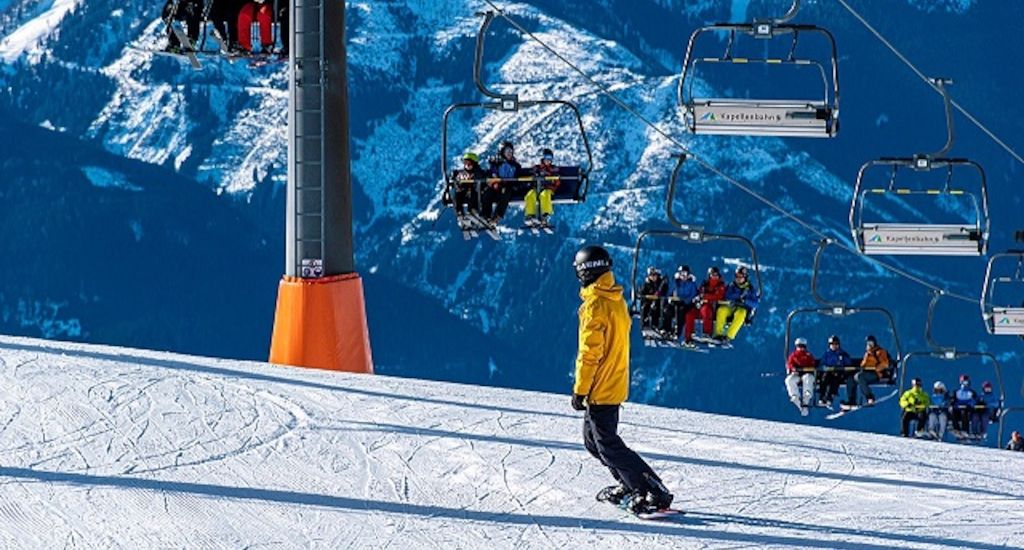 ARAG: Corona- Was gilt in den Skigebieten?