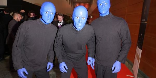 Blue Man Group bei Eröffnungsfeier der Special Olympics
