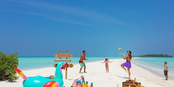 Einfach den Sommer im Paradies verlängern:  Herbstferien im Kandima Maldives