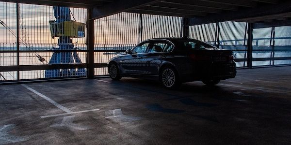 ARAG - Dürfen Männer auf Frauenparkplätzen parken?