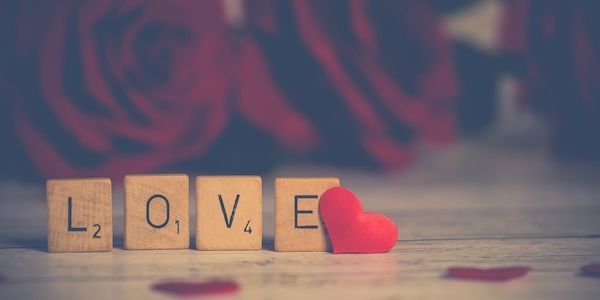 ARAG: Valentinstag ohne einen Valentin? Leichte Müdigkeit auf Dating-Apps bemerkbar