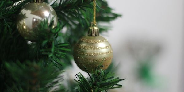 ARAG: Darf der Vermieter einen Weihnachtsbaum verbieten?