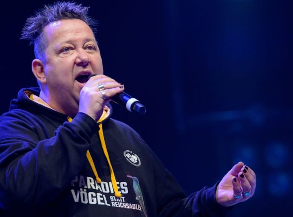 Greifswald: Sänger Krumbiegel- Drohungen von Rechten haben neue Dimension