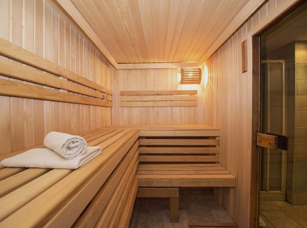 ARAG: Gesetzliche Regeln in der Sauna beachten