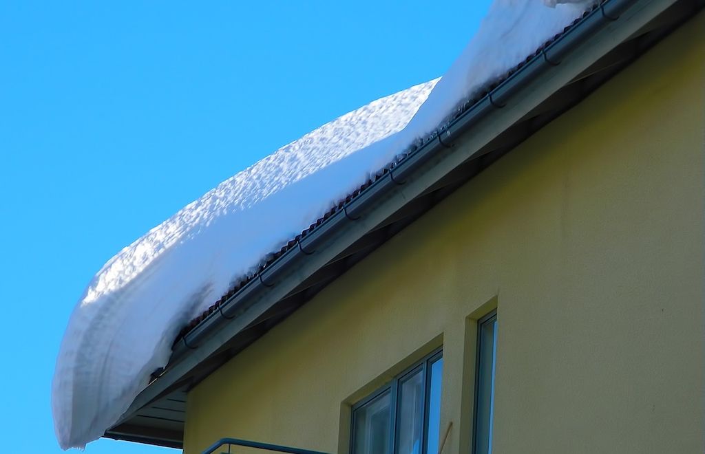 ARAG Experten mit Tipps zu den wichtigsten Versicherungen für den Winter