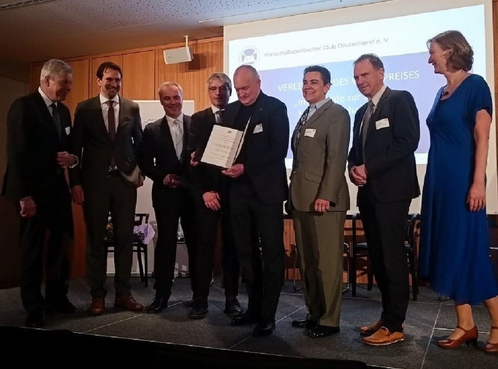 RWI-Präsident Christoph Schmidt erhält Preis der Sozialen Marktwirtschaft des WPCD