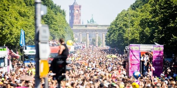Berlin: Parade-Wagen für «Rave the Planet» ausgesucht