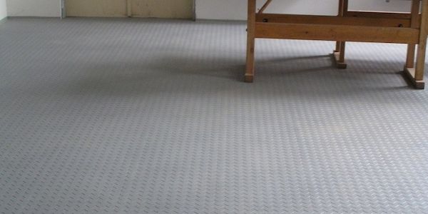 PVC-Fliesen mit Noppen-Oberfläche, für Ihren Garagen- und Werkstattboden