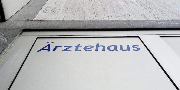 SPD-Abgeordneter will schädliche Angebote in Arztpraxen verbieten