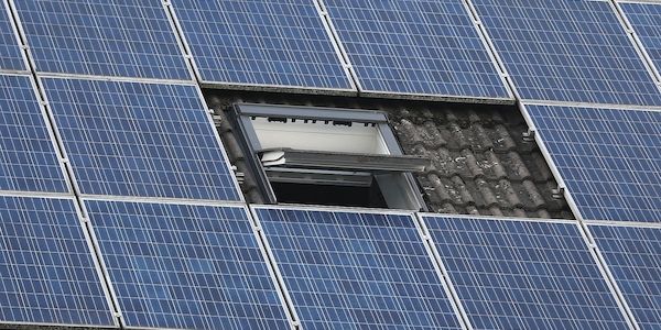 Umwelthilfe kritisiert zu langsamen Solarausbau in Großstädten