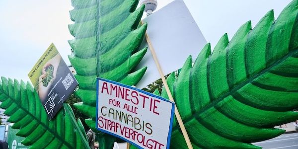 Häftling in Berlin nach Cannabis-Legalisierung entlassen
