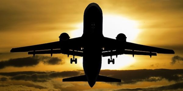 ARAG Experten informieren über die kommende Erhöhung der Luftverkehrssteuer