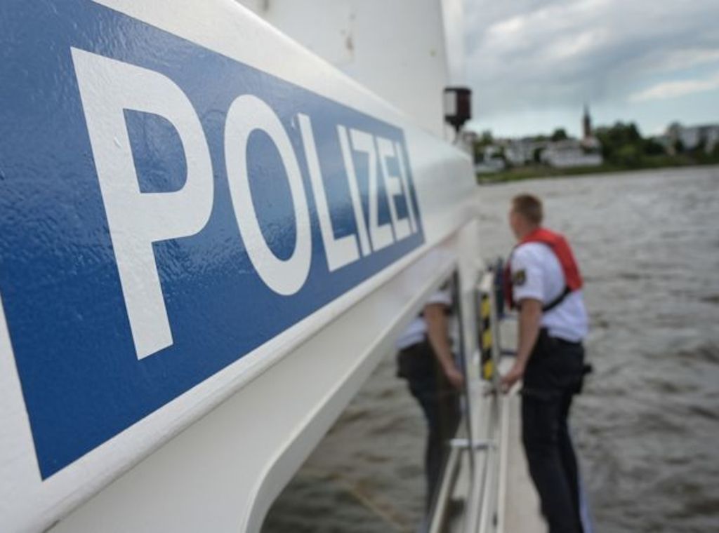 26-Jähriger macht Spritztour mit gestohlenem Schlauchboot in Berlin-Treptow