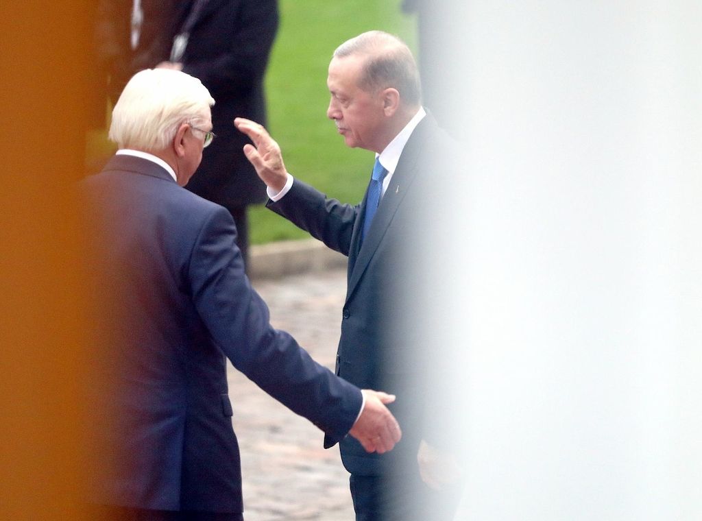 Özoguz: Steinmeier sollte bei Erdogan Geisel-Befreiung ansprechen