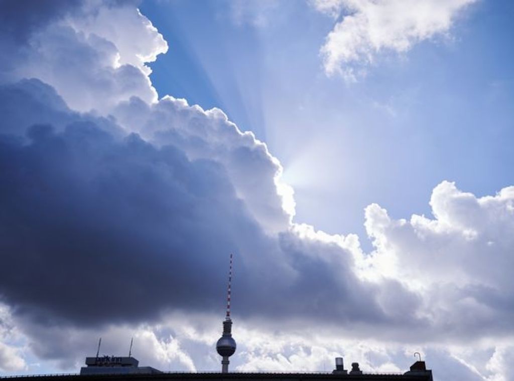 Mix aus Wolken und Sonne in Berlin und Brandenburg
