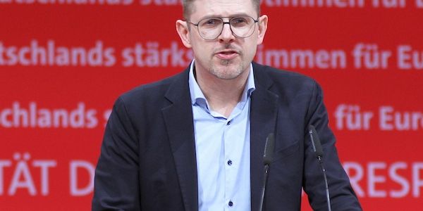 Täter stellt sich nach Überfall auf den SPD-Europaabgeordneten Matthias Ecke