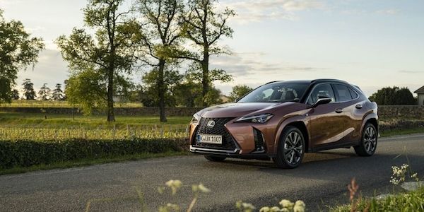 Start frei für den neuen Lexus UX 300h