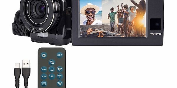 Mit dem digitalen 4K-UHD-Dual-Lens-Camcorder kann man zwei Videos zeitgleich aufnehmen!