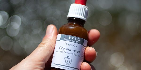 Bio Magnolia Calming Serum – bei empfindlicher Haut & Rosacea