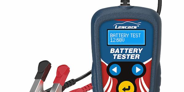 Mit dem Batterie-Tester von Lescars weiß man immer genau, wie es um die Batterie steht
