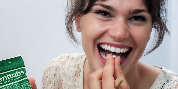 Denttabs Zahnputztabletten- Nachhaltige Zahnpflege, plastikfrei, die vollständige Alternative zu herkömmlicher Zahnpasta.