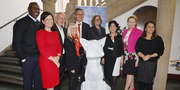 Kai Wegner und der gesamte Berliner-Senat besuchten das Bezirksamt Reinickendorf