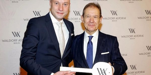 Führungswechsel im Waldorf Astoria Berlin: Gregor Andréewitch übergibt das Zepter an Christian Schwenke