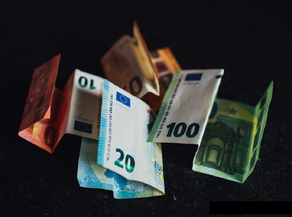 ARAG - Warum die Trennung vom Partner teuer werden kann