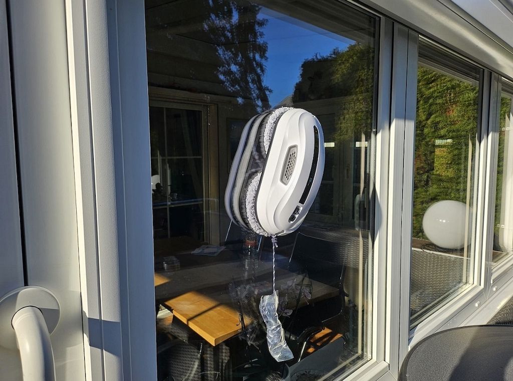 Fensterputz-Roboter mit Dual Wischer und Fernbedienung von Sichler-Haushaltsgeräte im Test