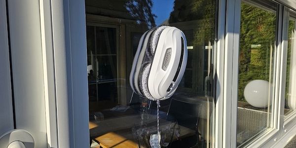 Fensterputz-Roboter mit Dual Wischer und Fernbedienung von Sichler-Haushaltsgeräte im Test
