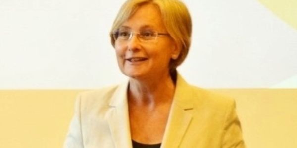 Exklusives BAC-Symposium: Elisabeth Stiller (GDV) über die Zukunft der Vertriebsregulierung 2025