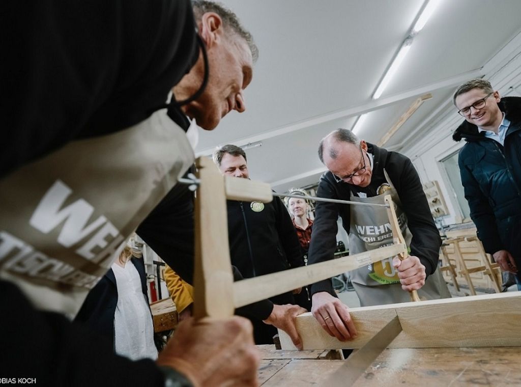 Für „Motivation Handwerk“: Ralf Moeller, Friedrich Merz u. Jörg Dittrich, Präsident des Zentralverbandes des Deutschen Handwerks, machten sich für das Handwerk stark