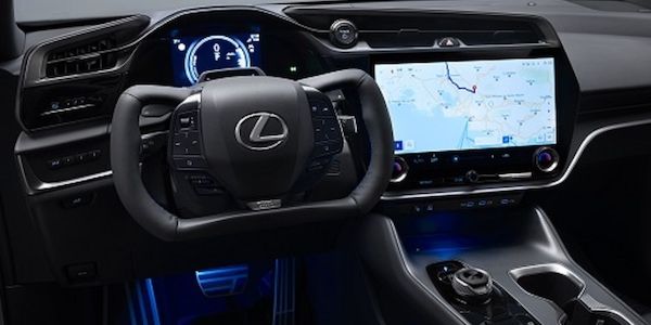 Lexus präsentiert den neuen RZ