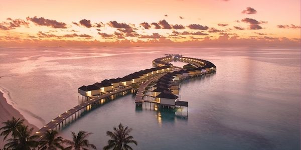 Jede Menge Premieren zum Valentinstag 2025 im Kandima Maldives