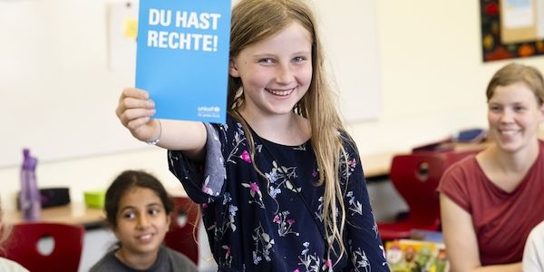 Gemeinsam für Kinderrechte: ARAG und UNICEF starten Partnerschaft 