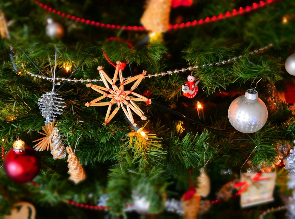 Preisschock: Weihnachtsfest kostet 2024 bis zu 400€ pro Person