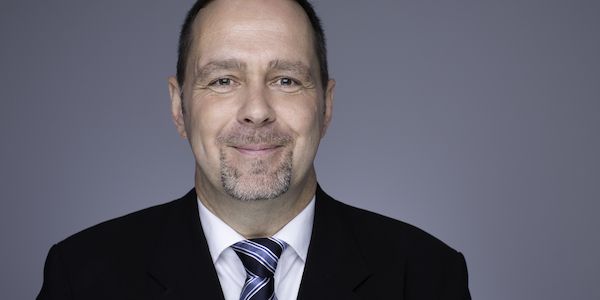 Ideal Versicherungen Thomas Hill: Spezialist für private Pflegeversicherungen in Niedersachsen