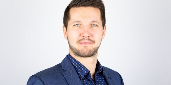Ideal Versicherungen Bastian Rügheimer: Spezialist für private Pflegeversicherungen in Hamburg, Schleswig-Holstein und Mecklenburg-Vorpommern