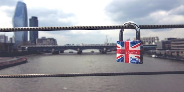 Experten: Welcome to England – allerdings nur mit Erlaubnis
