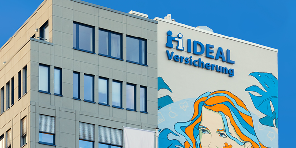 IDEAL auf Kurs mit bester Finanzkraft