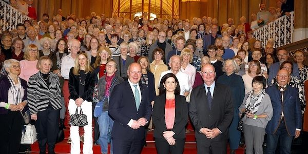 VBKI-Bildungsprojekt "Berliner Leseparten" feierte 20-jähriges Bestehen im Roten Rathaus