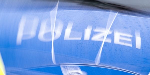 Berlin: Jugendlicher beschießt Ex-Freundin mit Pyrotechnik