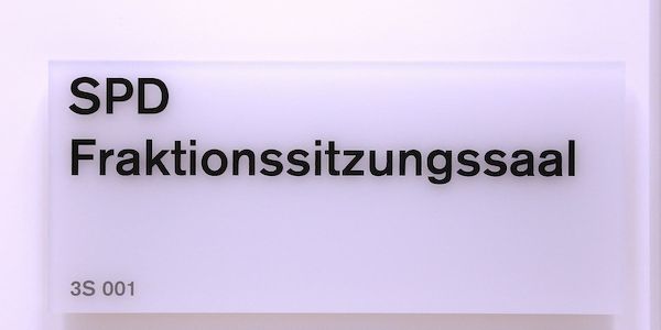 AfD will im Streit um Fraktionssaal rechtliche Schritte prüfen
