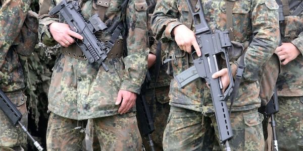 Bundeswehr will Daten aller 18-Jährigen von Meldebehörden abrufen