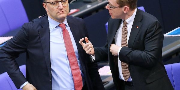 Amthor verteidigt Spahn nach AfD-Äußerung